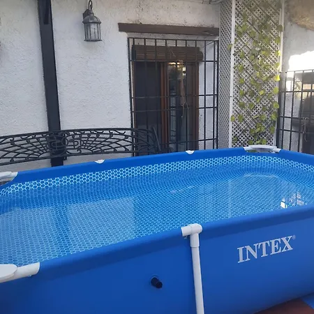 Cueva El Sauce Kır Evi Pegalajar
